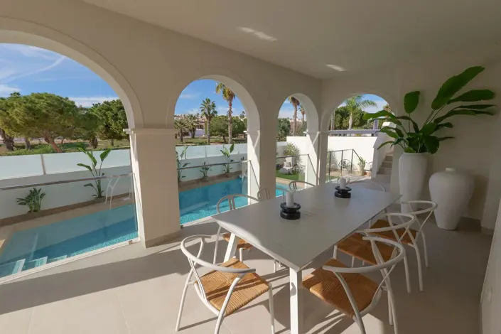 Image No.11-3 Bed Villa / Detached for sale