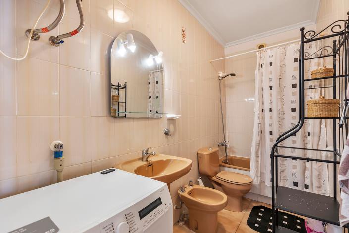 Image No.19-1 Bed Apartment for sale