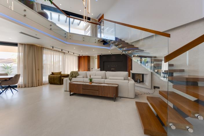 Image No.10-5 Bed Villa / Detached for sale