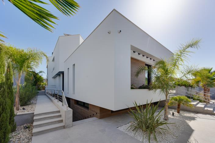 Image No.31-5 Bed Villa / Detached for sale