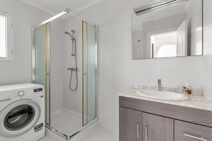 Image No.19-3 Bed Duplex for sale