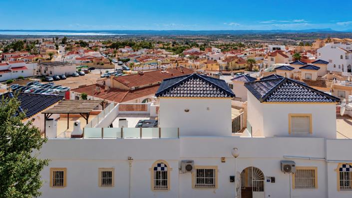 Image No.42-3 Bed Duplex for sale