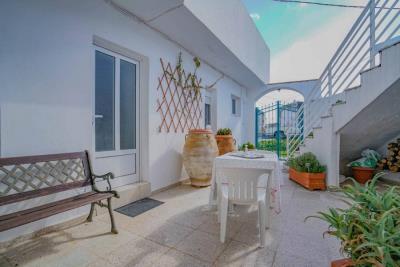 Duplex-house-in-a-historical-mountainous-village-Gerakari_1