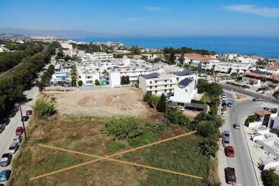 Buildable-plot-of-extraordinary-investment-potential-within-walking-distance-of-the-sea_3