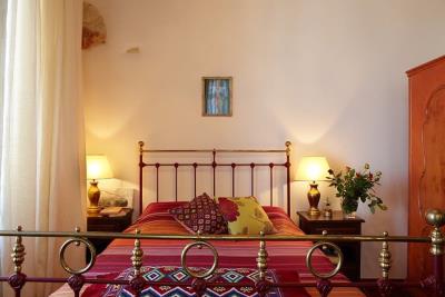 Stone-house-in-the-historical-village-of-Maroulas_7