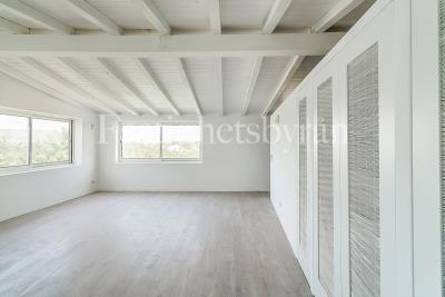 27457238