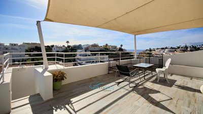 roof terrace with sun sail