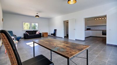 open plan living/dining to kitchen