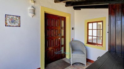 entrance porch