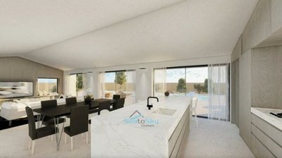 patio doors to pool terrace