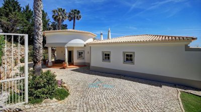 cobbled entrance