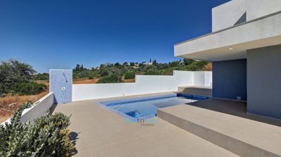 pool-side terrace