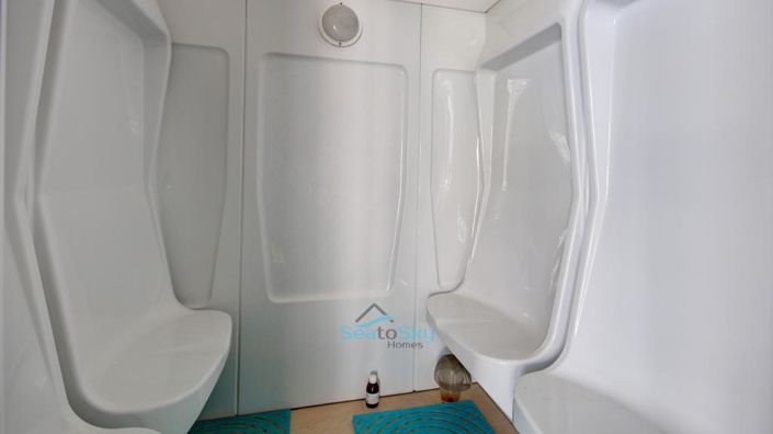 Image No.58-6 Bed House for sale