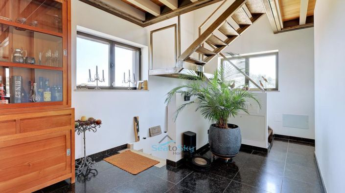 Image No.28-3 Bed House for sale