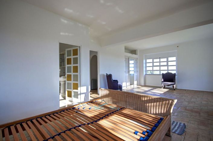 Image No.17-5 Bed House for sale