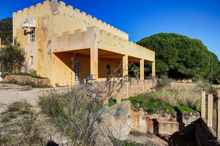 Image No.28-5 Bed House for sale