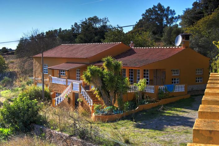 Image No.5-5 Bed House for sale