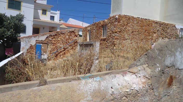 Image No.19-2 Bed House for sale