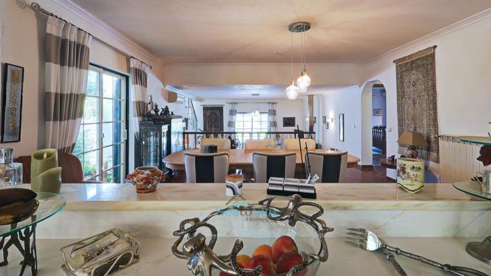 Image No.18-4 Bed House for sale