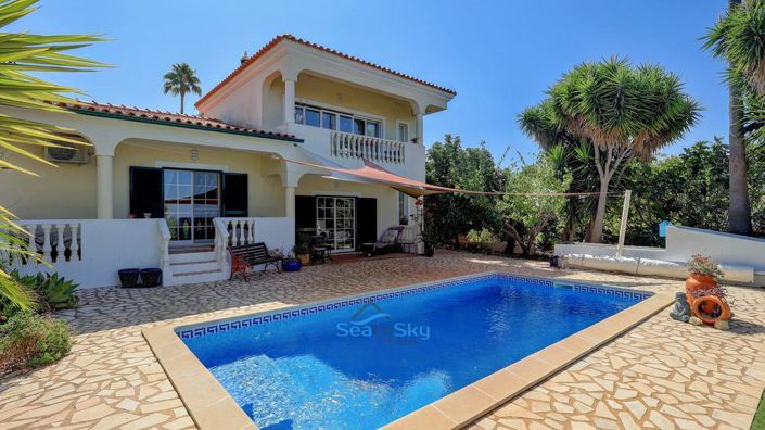 Image No.29-4 Bed House for sale