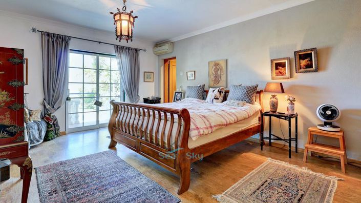 Image No.37-4 Bed House for sale