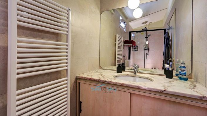 Image No.32-4 Bed House for sale