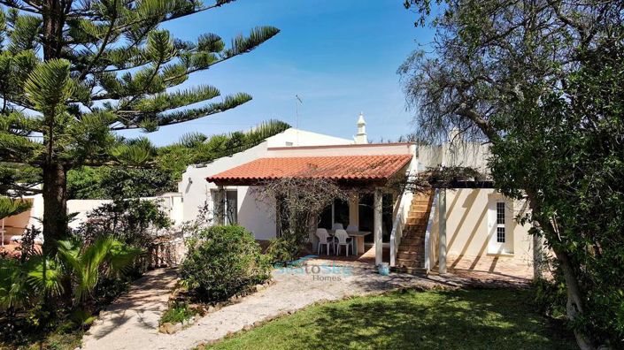 Image No.48-5 Bed House for sale