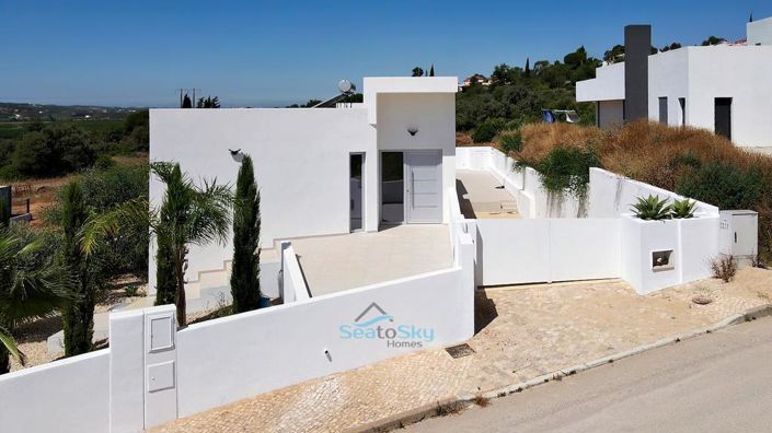 Image No.45-3 Bed House for sale