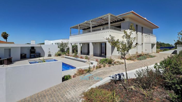 Image No.7-4 Bed House for sale