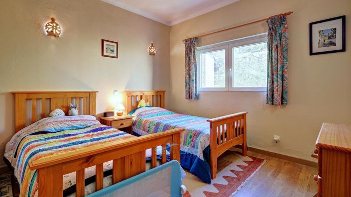 Image No.36-3 Bed House for sale