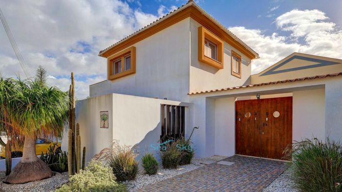 Image No.3-2 Bed House for sale