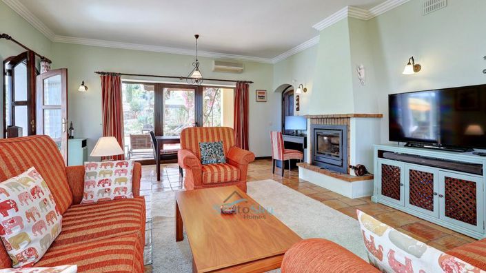 Image No.20-5 Bed House for sale