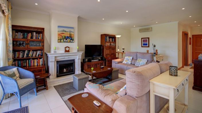 Image No.17-4 Bed House for sale