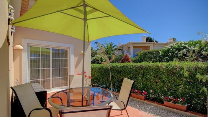 Image No.27-4 Bed House for sale