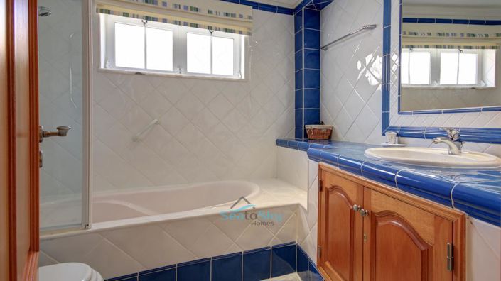 Image No.39-4 Bed House for sale