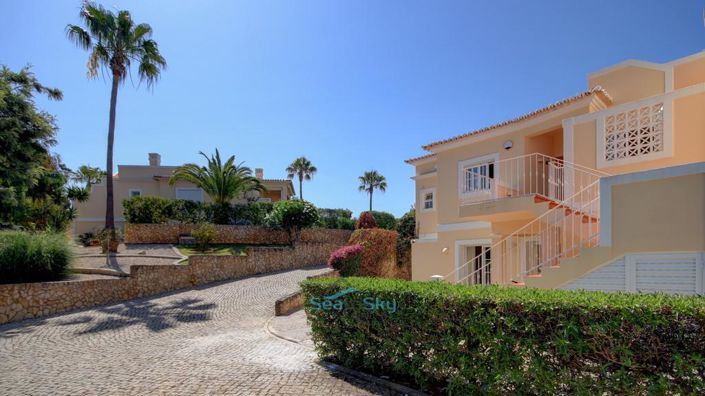 Image No.50-4 Bed House for sale