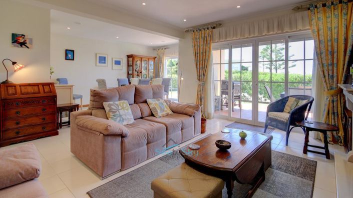 Image No.10-4 Bed House for sale