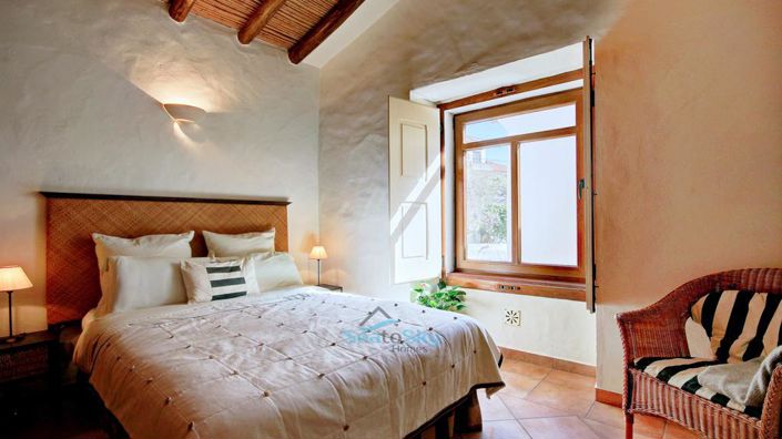 Image No.37-4 Bed House for sale