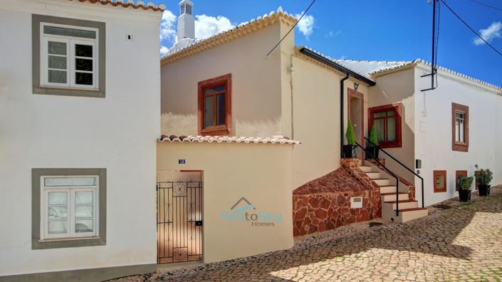 Image No.45-4 Bed House for sale