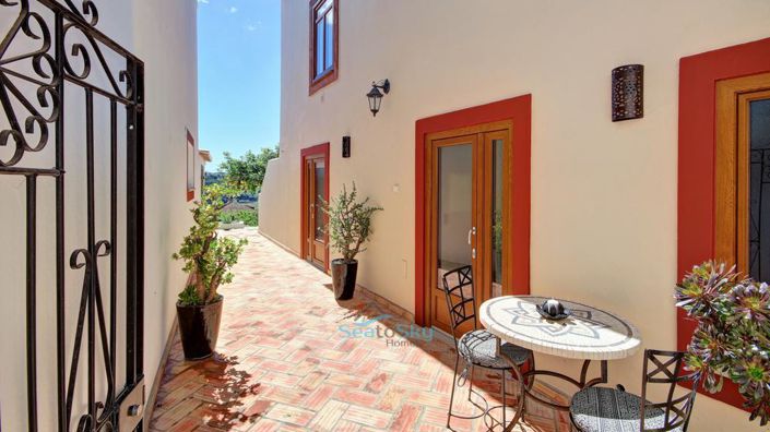 Image No.46-4 Bed House for sale