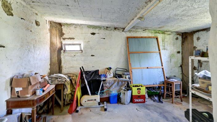 Image No.52-5 Bed House for sale