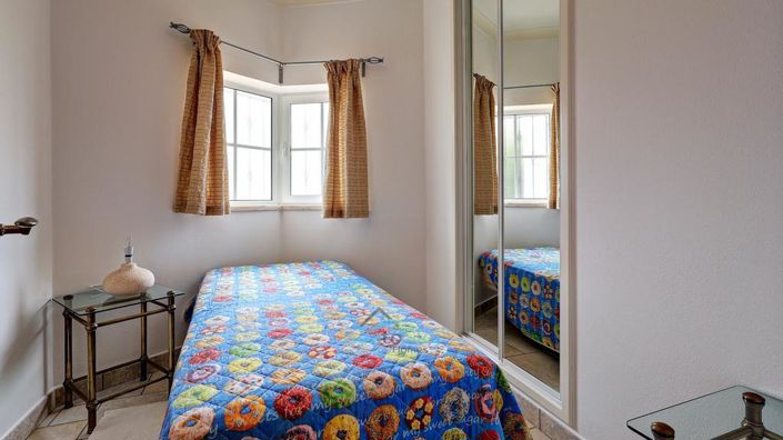 Image No.29-5 Bed House for sale