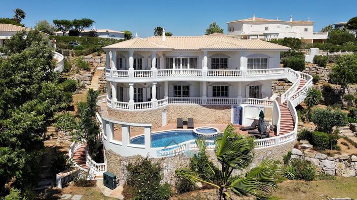 Image No.6-5 Bed House for sale