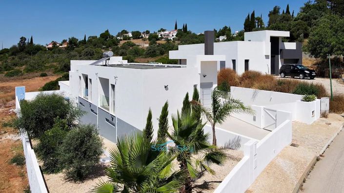 Image No.3-3 Bed House for sale