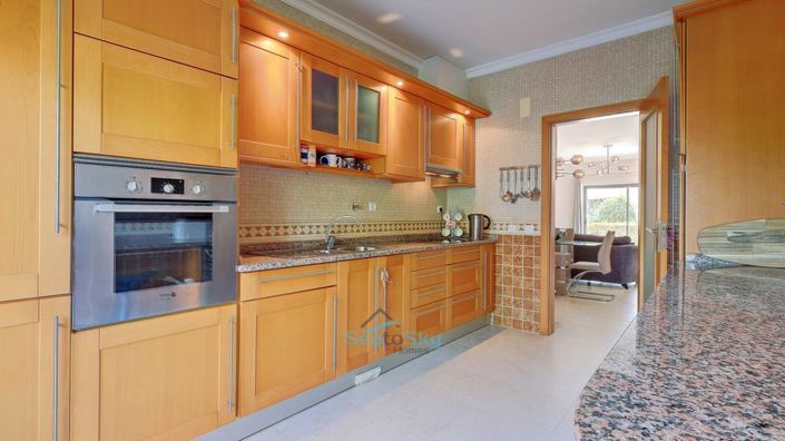 Image No.19-3 Bed Apartment for sale