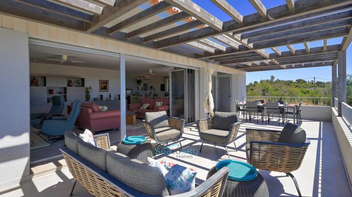 Image No.18-4 Bed House for sale