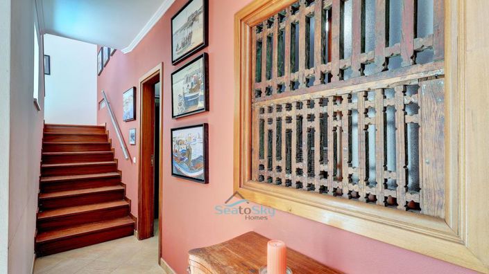 Image No.27-4 Bed House for sale