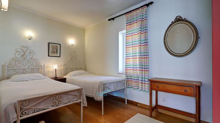 Image No.31-4 Bed House for sale