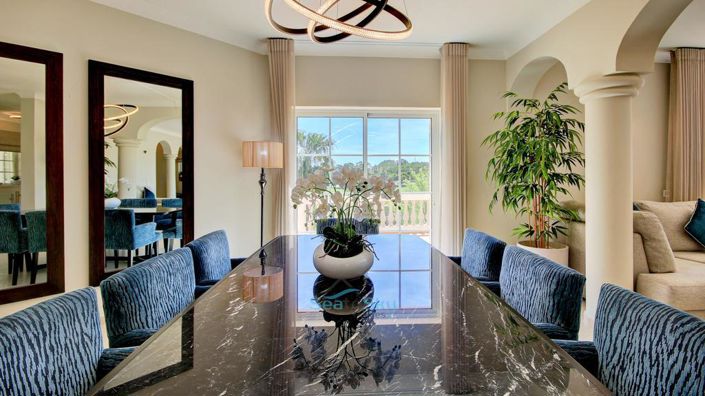 Image No.25-5 Bed House for sale