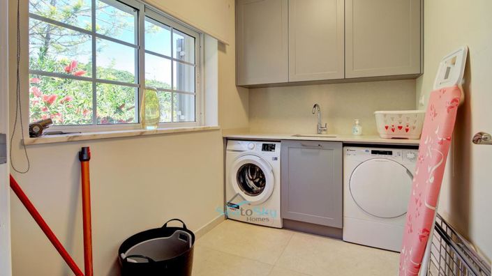 Image No.33-5 Bed House for sale